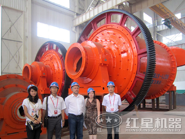時產(chǎn)100噸管式球磨機多少錢？