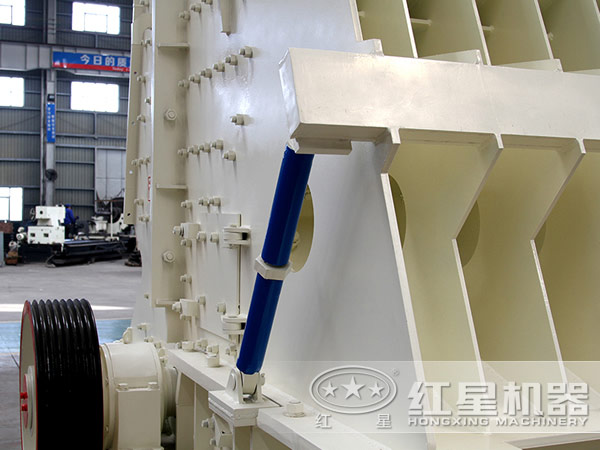 想要高產穩(wěn)產優(yōu)產——選擇反擊式破碎機，演繹一出破碎好戲