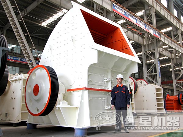 紅星生產(chǎn)車(chē)間 紅星生產(chǎn)車(chē)間