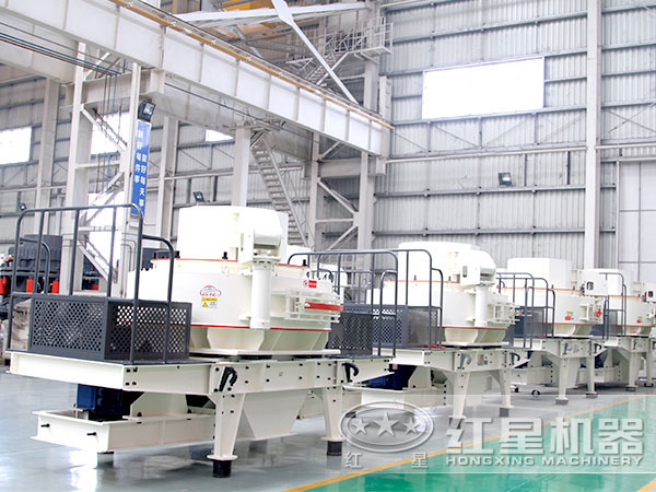 河卵石打砂機(jī)，時(shí)產(chǎn)100噸左右的機(jī)子就是它