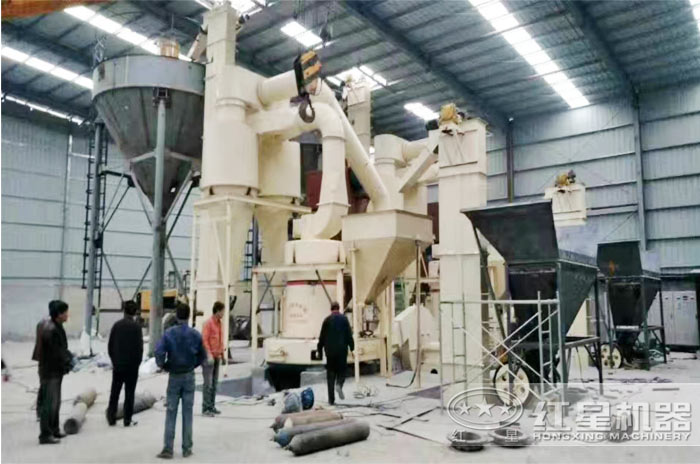 磨粉現(xiàn)場實(shí)拍圖片 磨粉現(xiàn)場實(shí)拍圖片