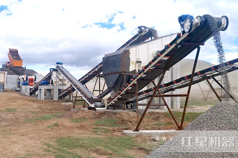 機制砂生產(chǎn)現(xiàn)場 機制砂生產(chǎn)現(xiàn)場