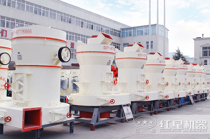 雷蒙磨粉機(jī)設(shè)備實拍 雷蒙磨粉機(jī)設(shè)備實拍