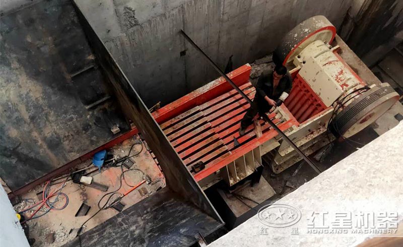 砂石噴淋系統(tǒng)安裝現場 砂石噴淋系統(tǒng)安裝現場