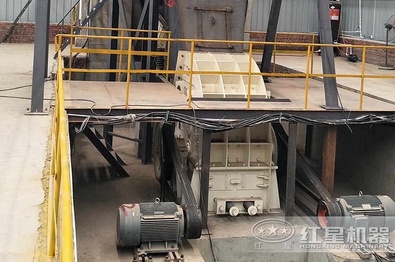 制砂機能處理濕料嗎？制砂設(shè)備有移動式的嗎？