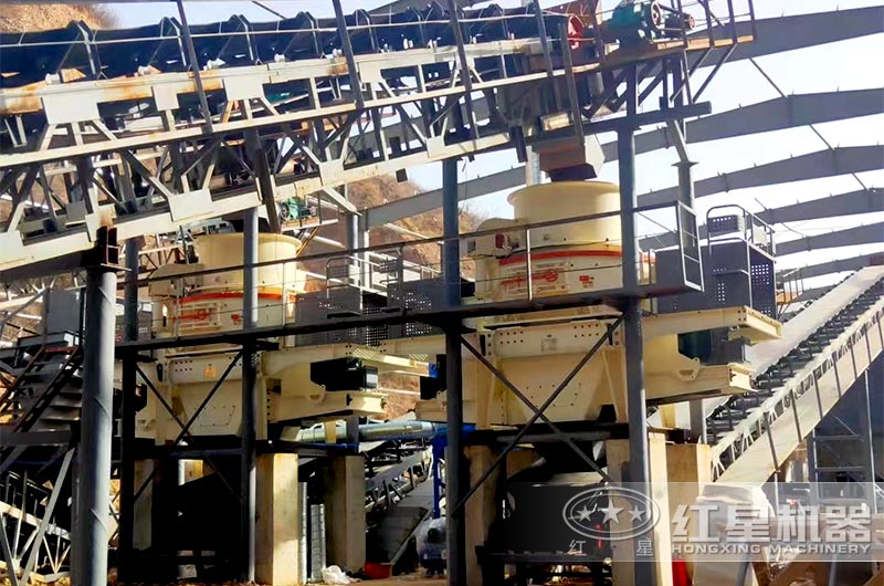 制砂機(jī)現(xiàn)場 制砂機(jī)現(xiàn)場