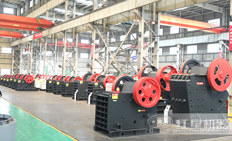 粗料破碎機-鄂破車間現(xiàn)貨，型號不同價格不等