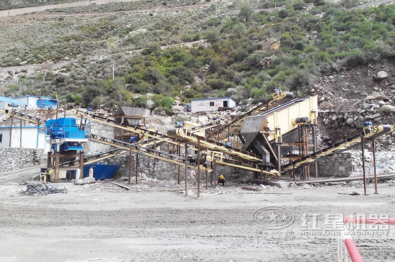 制砂生產線現(xiàn)場 制砂生產線現(xiàn)場